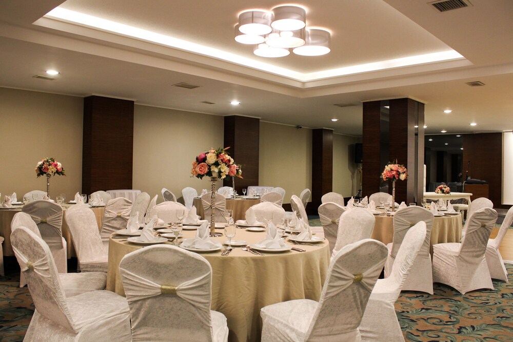 Indoor Wedding