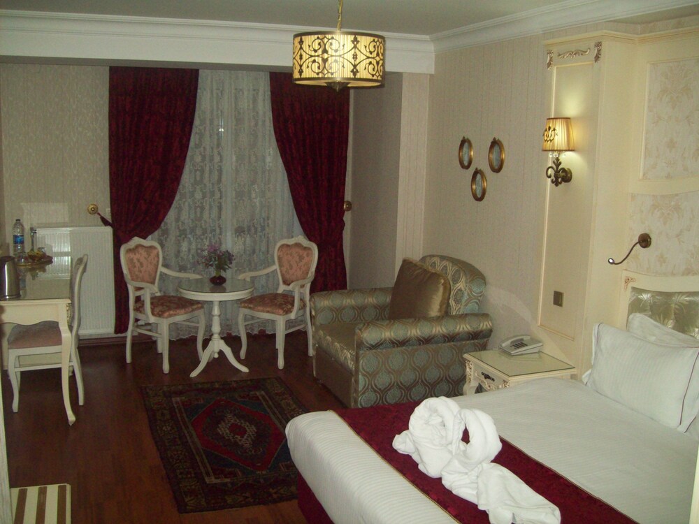 Guestroom