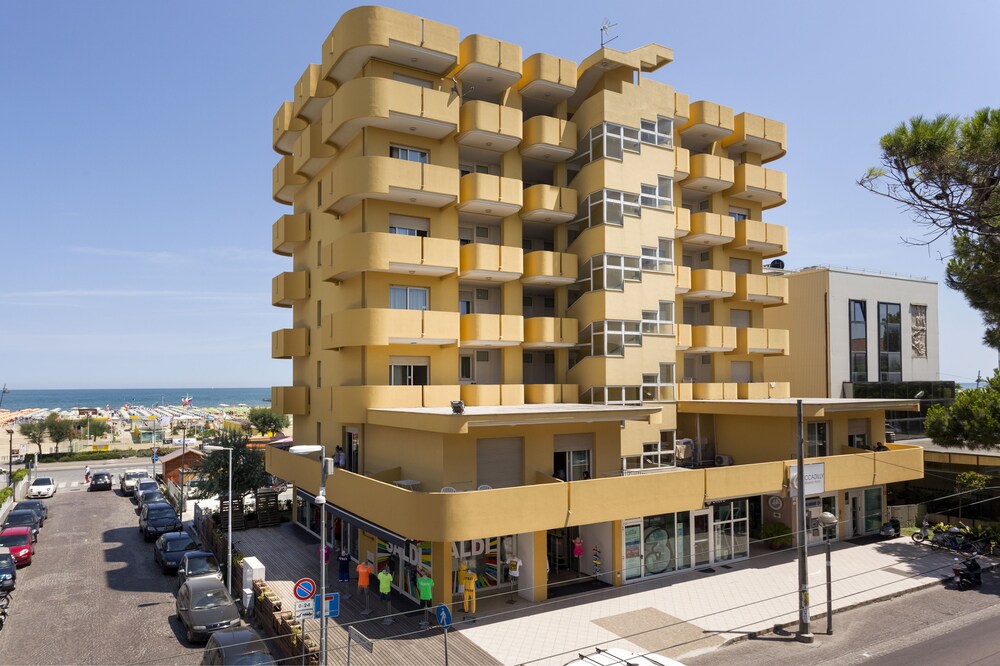 Facciata hotel