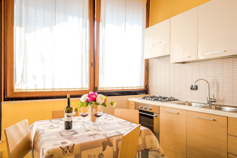 In-Room Kitchen