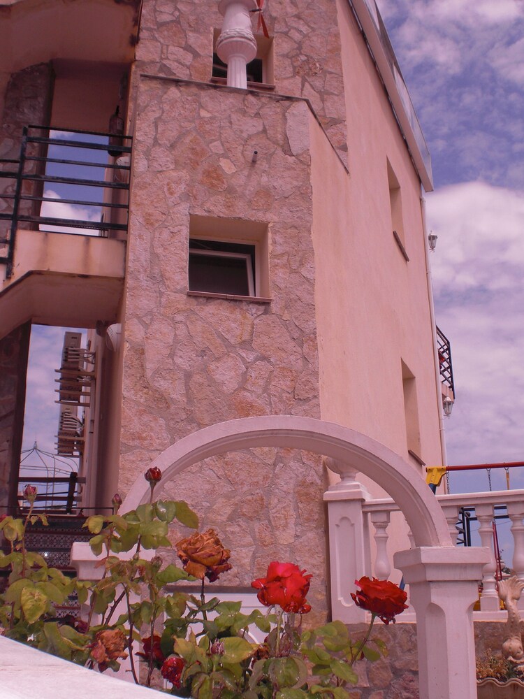 Featured Image