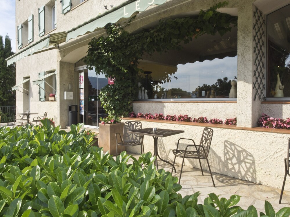 Hotel Front