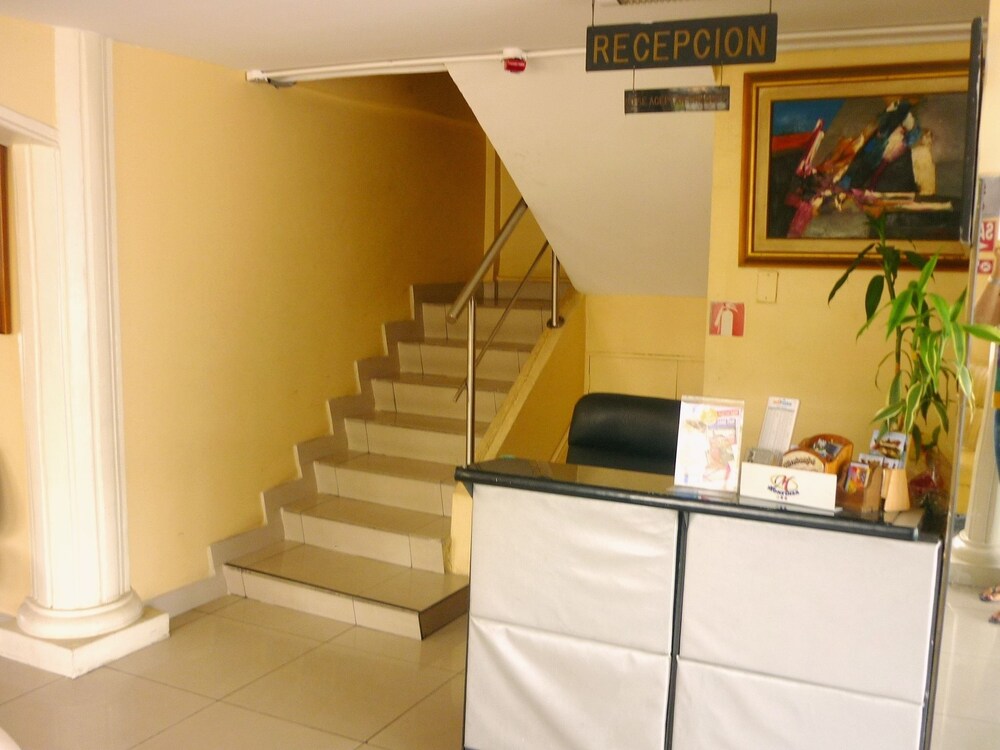 Concierge Desk