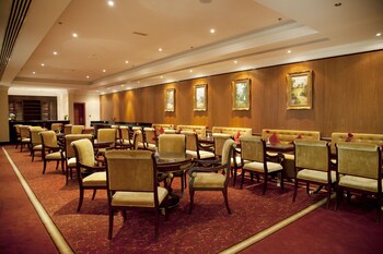 Hotel Lounge