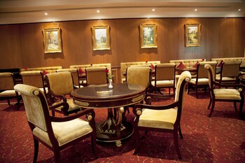 Hotel Lounge