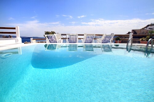 Caldera Premium Villas-Adults Only