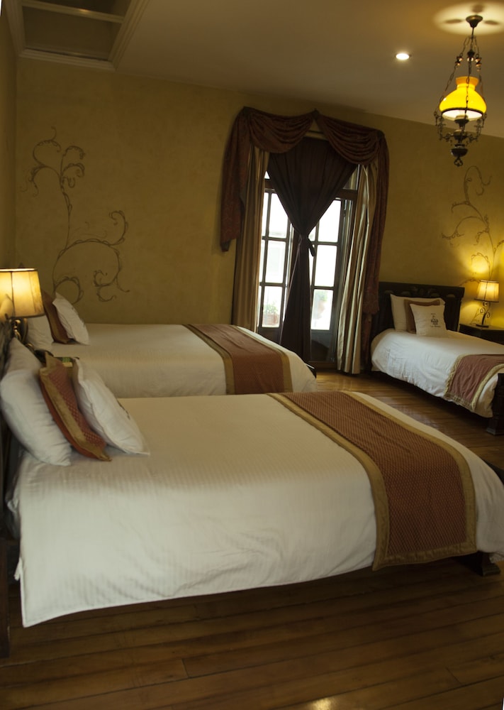 Guestroom