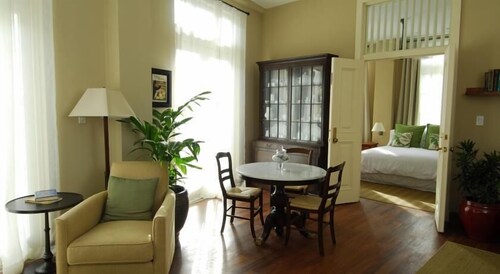 Chamber - Guestroom