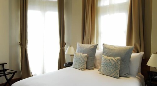 Chamber - Guestroom