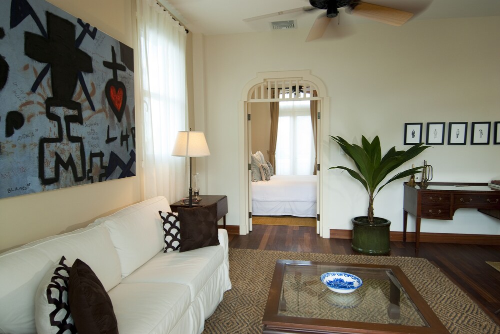 Suite, 1 Queen Bed with Sofa bed, Non Smoking, Kitchen - Guestroom
