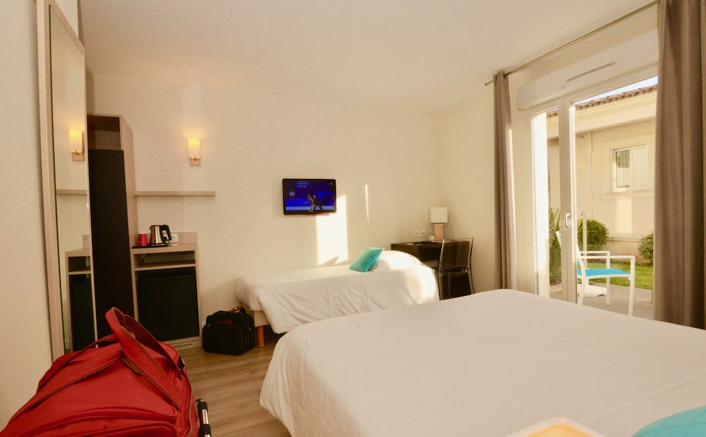 Guestroom