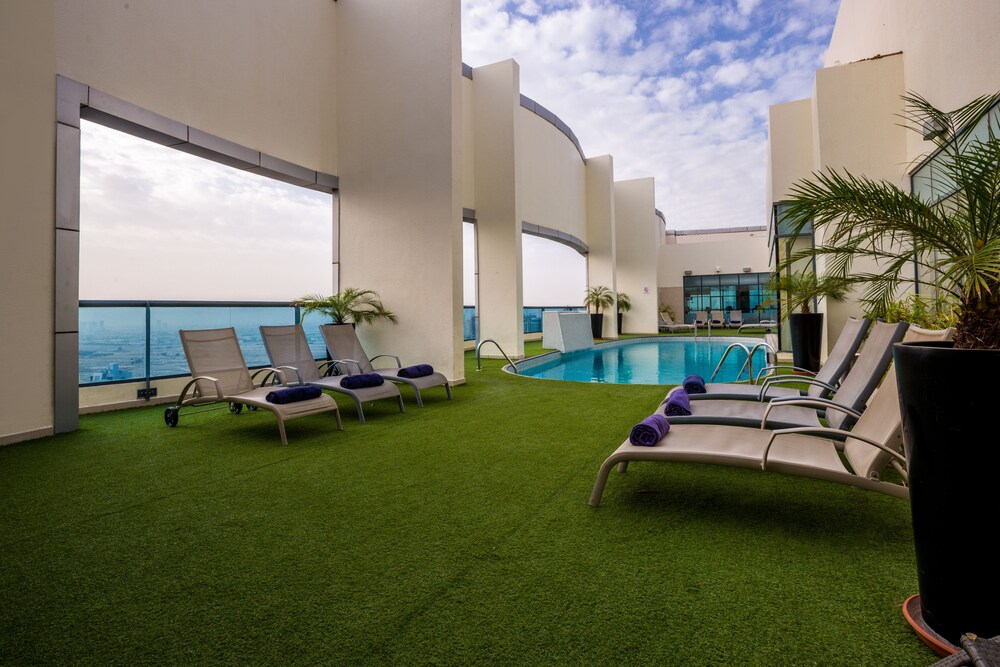 Rooftop Pool