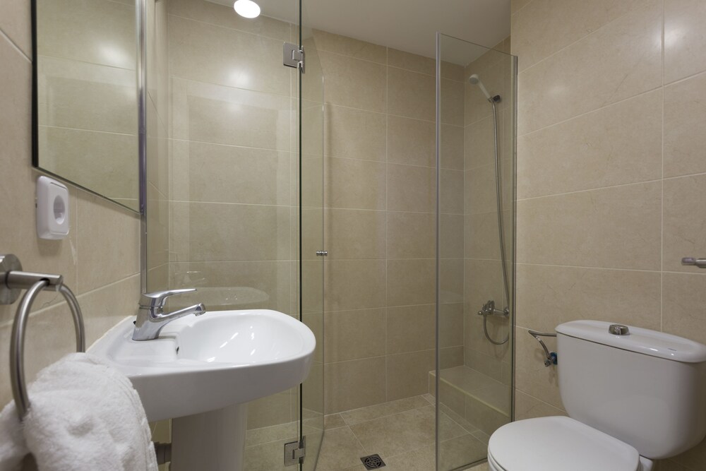 Apartment, 1 Bedroom - Bathroom