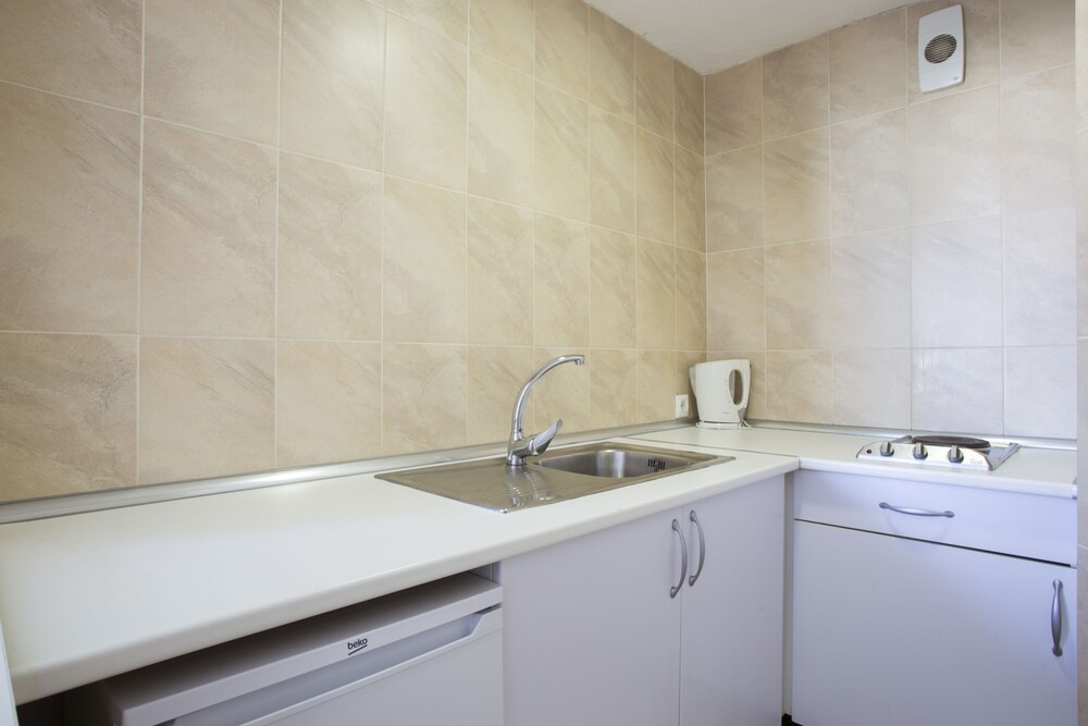 Apartment, 2 Bedrooms - Guestroom