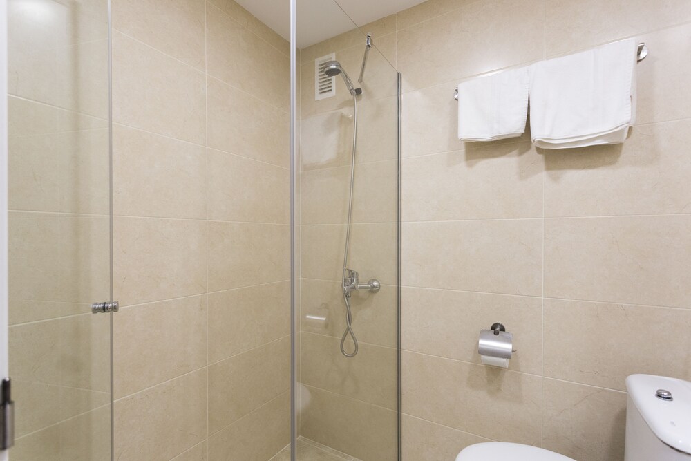 Standard Apartment, 1 Bedroom - Bathroom
