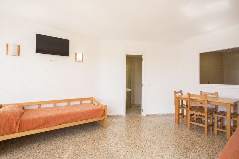 Superior Apartment, 1 Bedroom - Guestroom