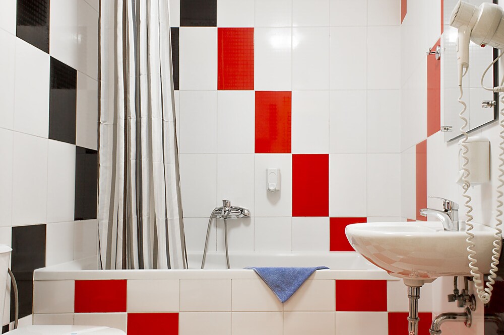 Club Studio - Bathroom