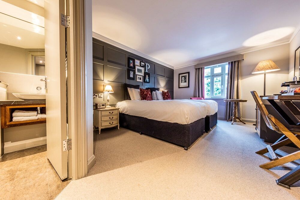 Guestroom