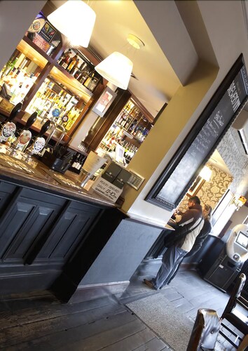 Hotel Bar