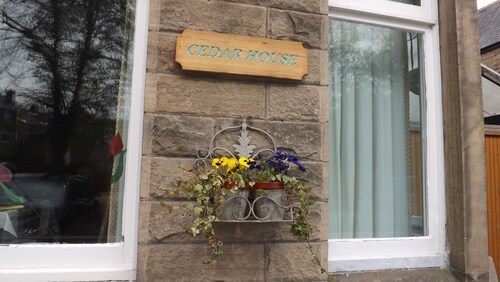 Cedar House B&B