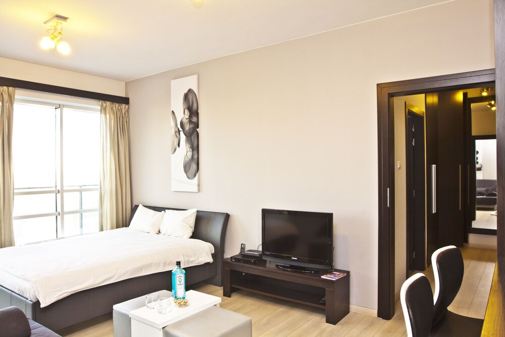 Luxury Apartment, 2 Bedrooms (60m2) - Guestroom