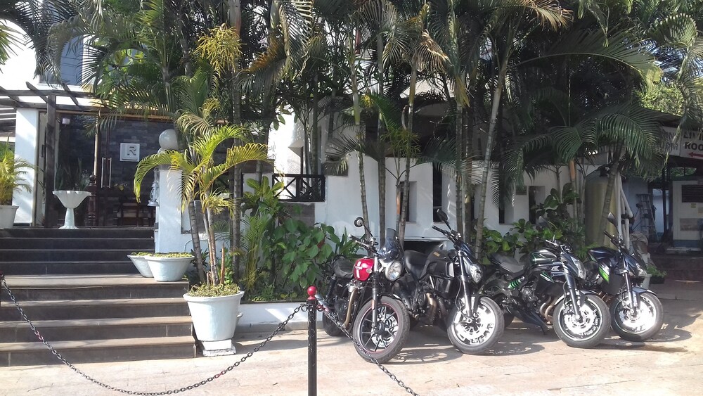 Hotel Front