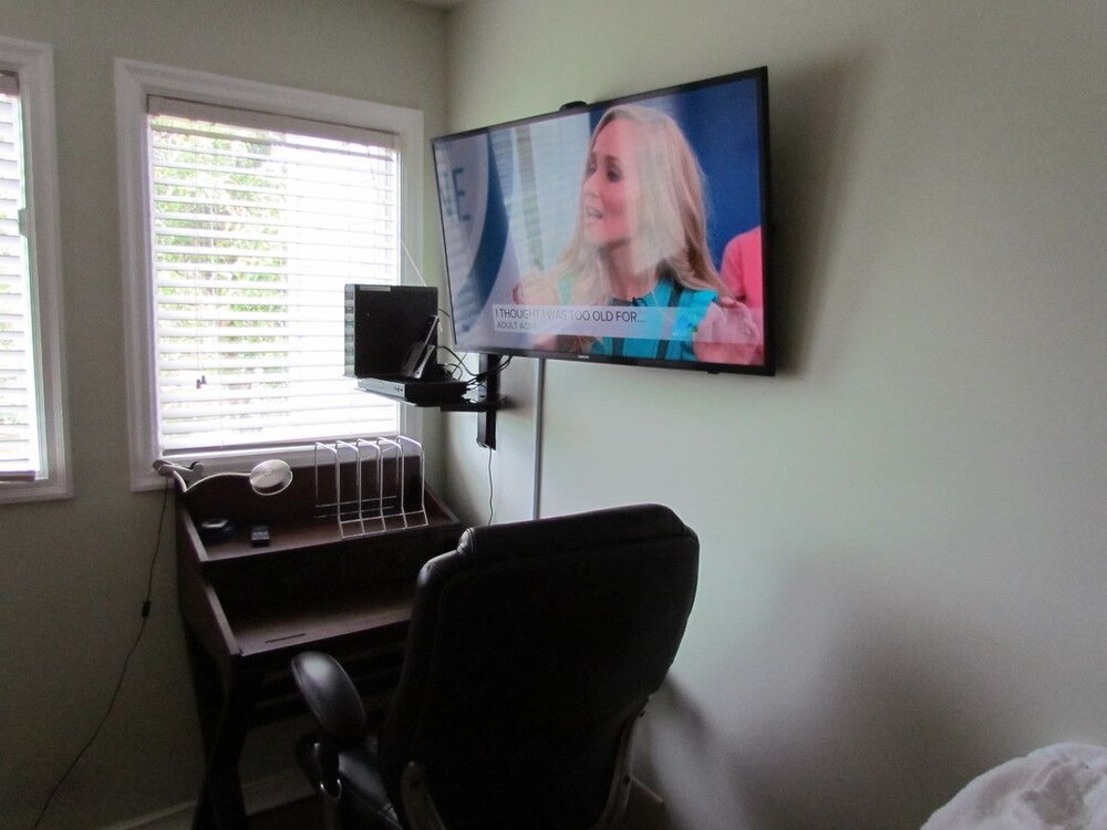 Deluxe Condo, 2 Bedrooms, Kitchen, Park View (Bedding May Vary) - Guestroom