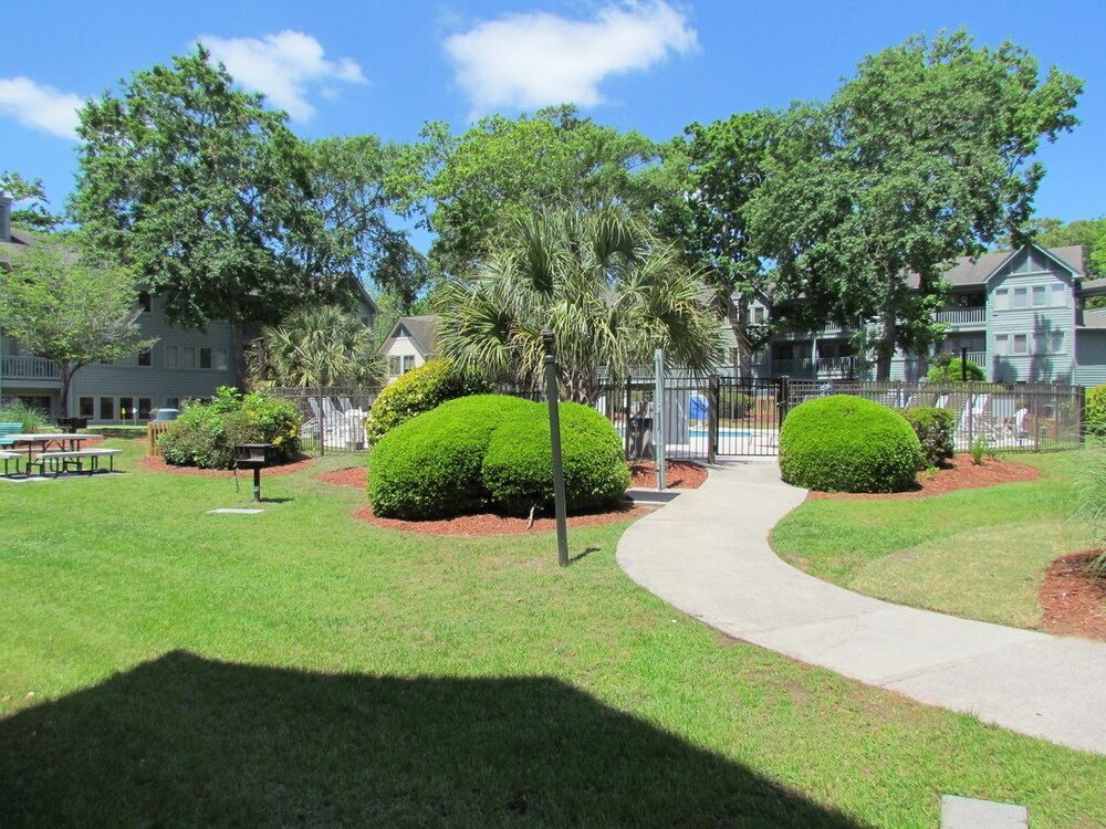 Deluxe Condo, 2 Bedrooms, Kitchen, Park View (Bedding May Vary) - Park View