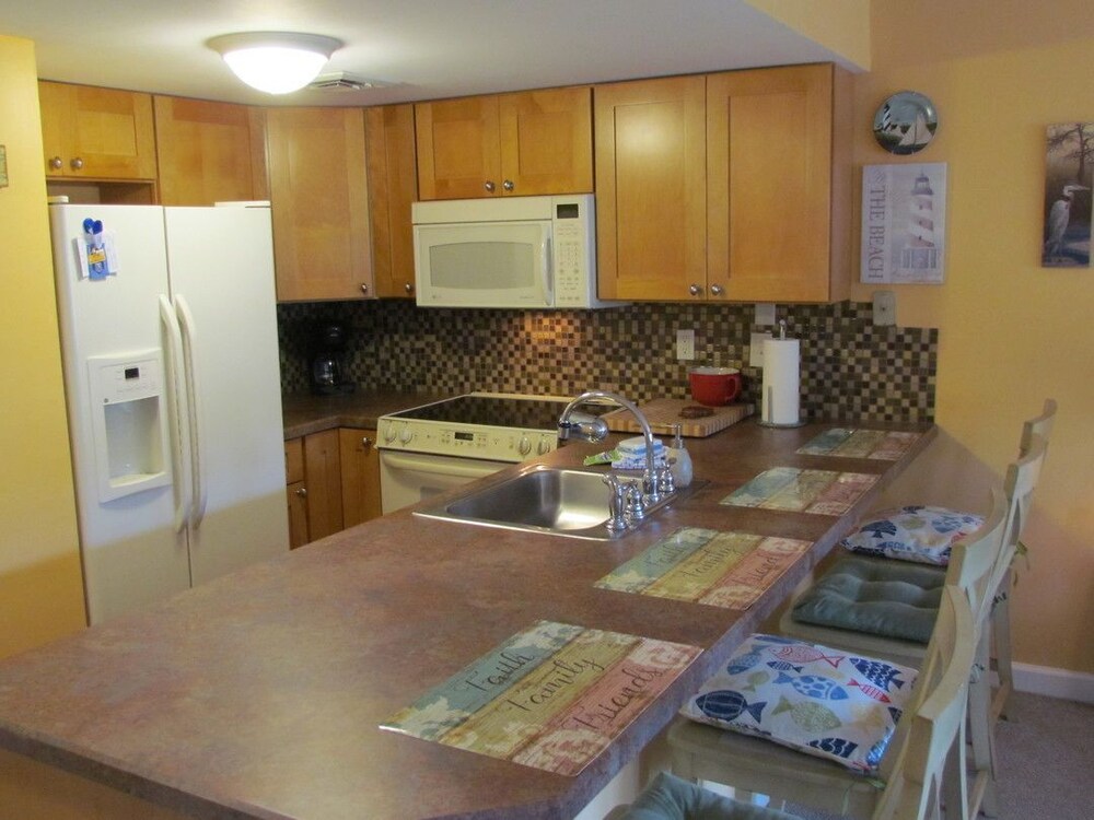 Deluxe Condo, 1 Bedroom, Kitchen, Park View - In-Room Kitchen