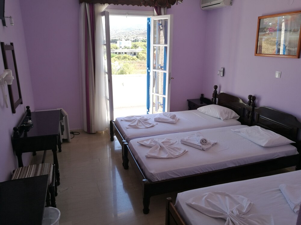 Triple Room - Guestroom