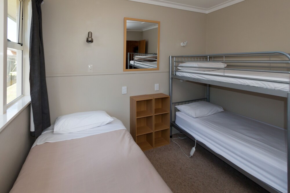 3 Bedroom Apartment - Guestroom