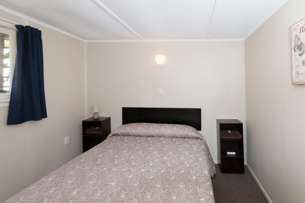 Cottages in the Gardens - Guestroom