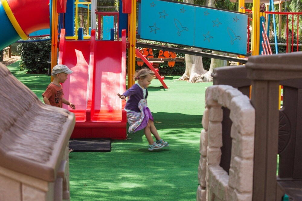 Childrens Play Area - Outdoor