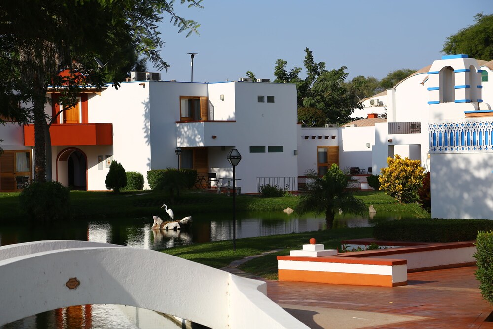 Lake View
