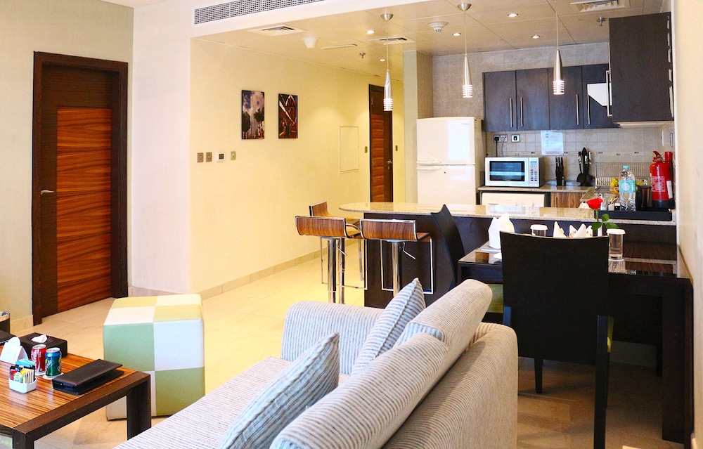 Standard Apartment, 1 Bedroom - Living Area