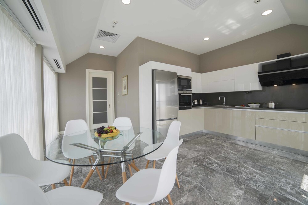 Luxury Penthouse, 3 Bedrooms, Non Smoking - In-Room Kitchen