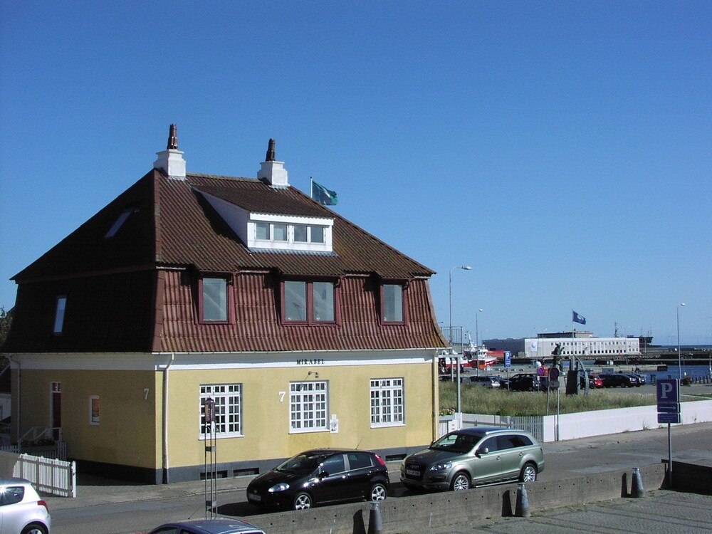 Hotellets facade
