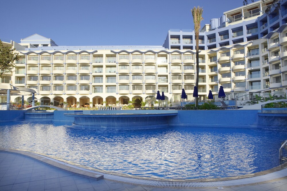Hotel Front - Evening/Night