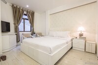 Deluxe Double Room (With Window)