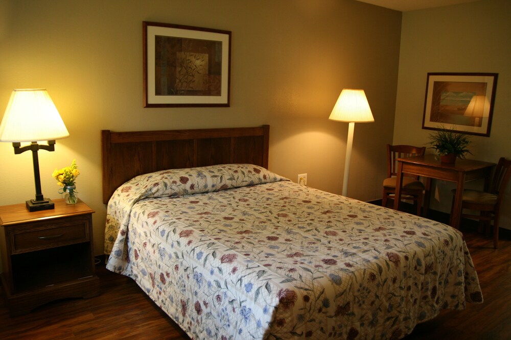 Mini-Suite - Guestroom