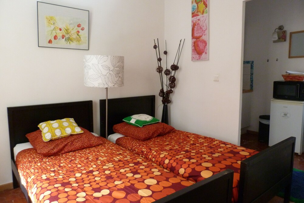 Studio, Multiple Beds - Guestroom