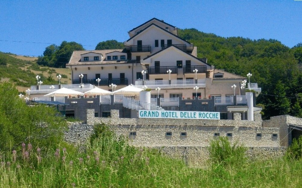 Esterni