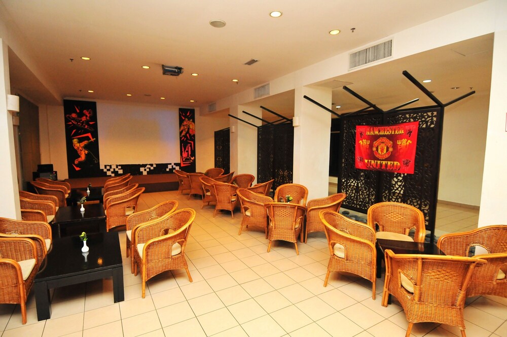 Coffee Shop