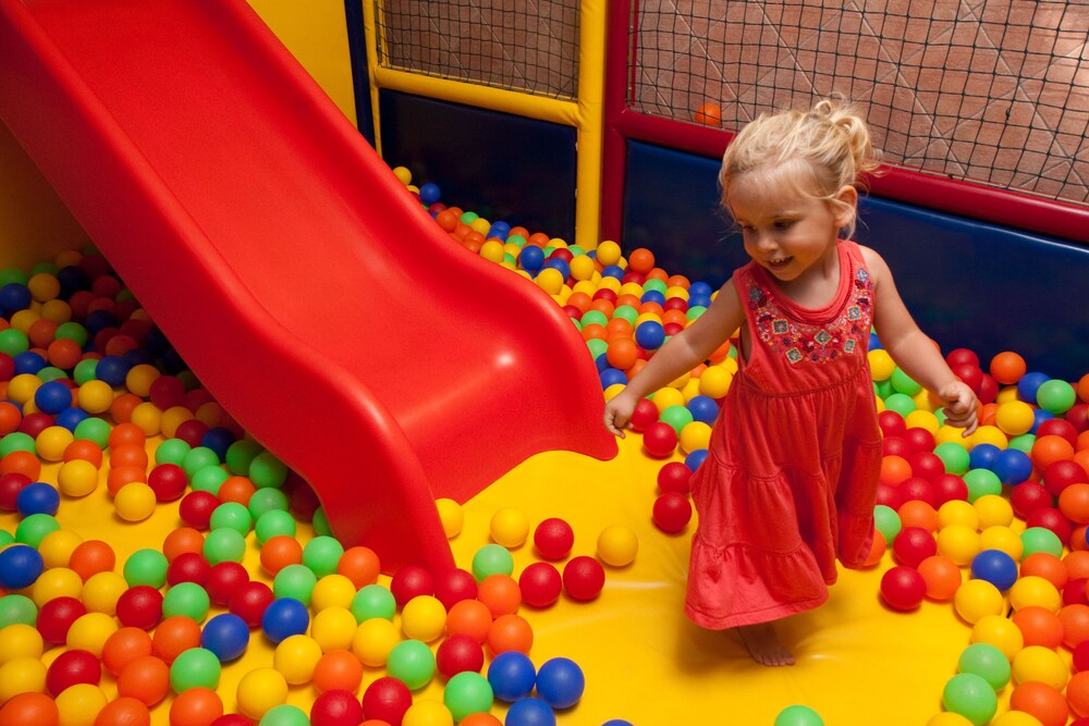 Childrens Play Area - Indoor