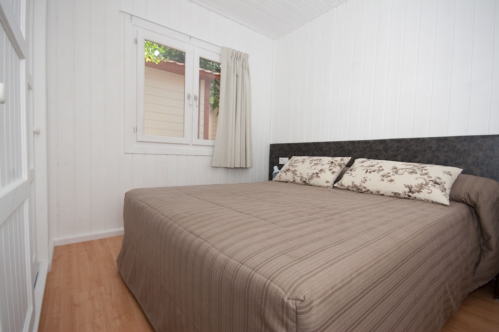 Premium Bungalow, 2 Bedrooms, Terrace - Guestroom