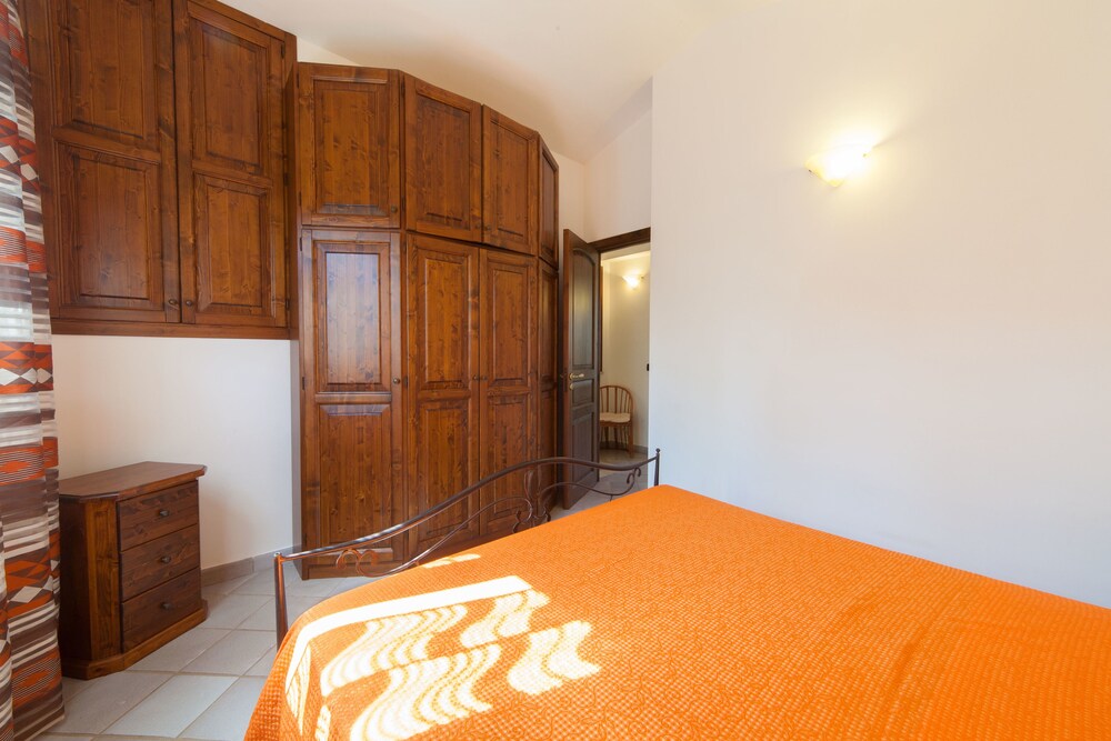 Comfort Apartment with garden for 4 pax - Guestroom