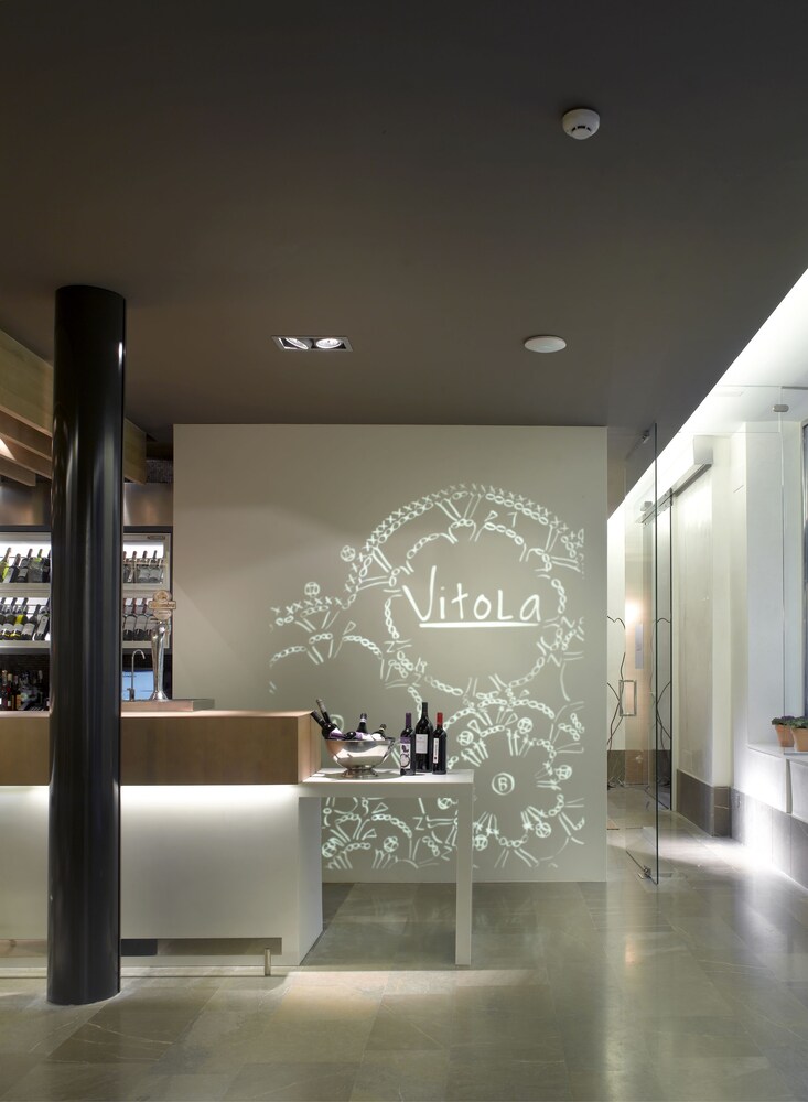 Hotel Bar