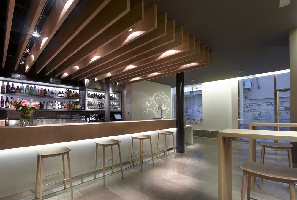 Hotel Bar