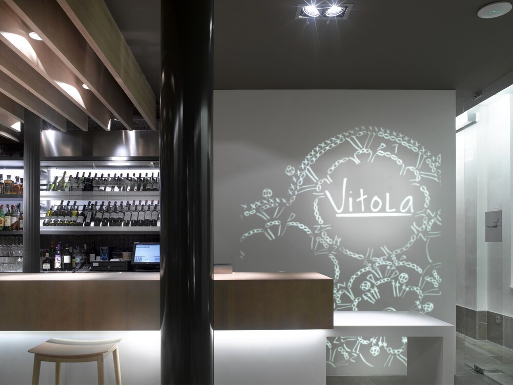 Hotel Bar