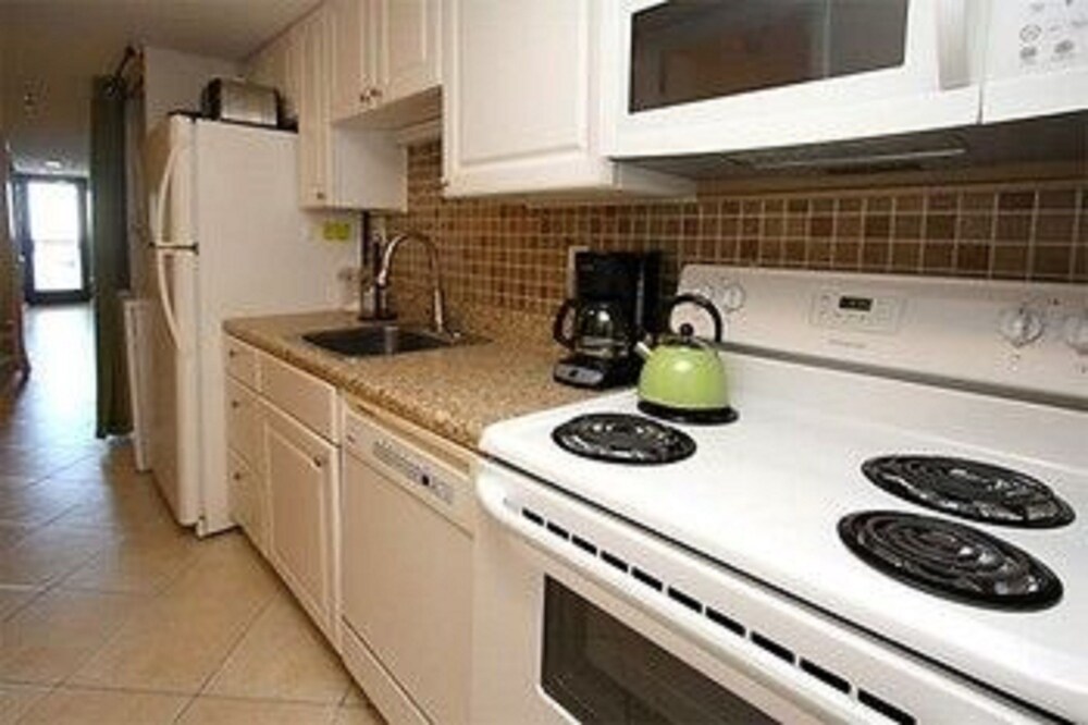 Condo, 2 Bedrooms, Ocean View - In-Room Kitchen